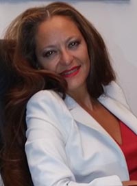 Dr. Claudia Ricco