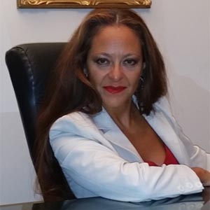 Dr. Claudia Ricco